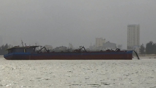 Kế[-]hoạch[-]“hốt[-]ổ”[-]tàu[-]trộm[-]cát[-]Cửa[-]Đại[-]đổ[-]vỡ[-]phút[-]chót